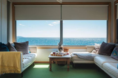 Awesome Beach House Bicheno - Accommodation Australia 0