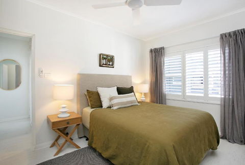 Avalon Beachside Apartment - Accommodation Australia 4