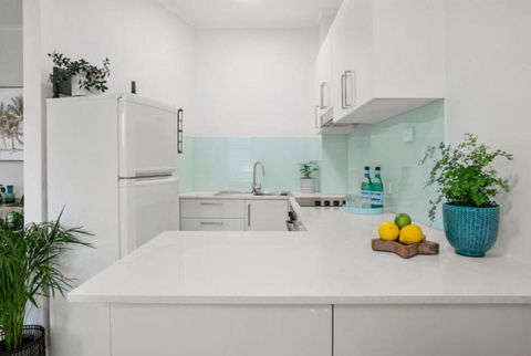 Avalon Beachside Apartment - Accommodation Australia 3