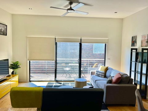 Ascot Vale - Lovely 2 Bedroom Townhouse Close To Everything! - Accommodation Australia 1