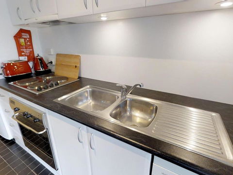 Apartment 4 - Accommodation Australia 2