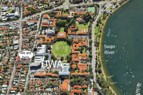 B6 Crawley Apartment 1 BRM & Sleepout Near UWA - Accommodation Australia 1