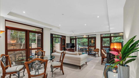 BAHAMA At Temple Tranquility - Accommodation Australia 4