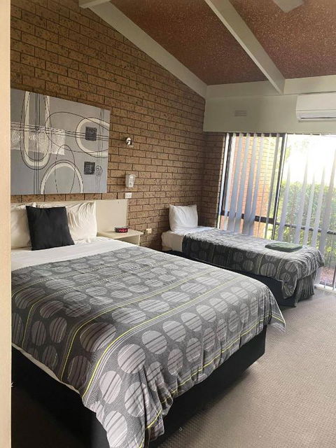 Baronga Motor Inn - Accommodation Australia 3