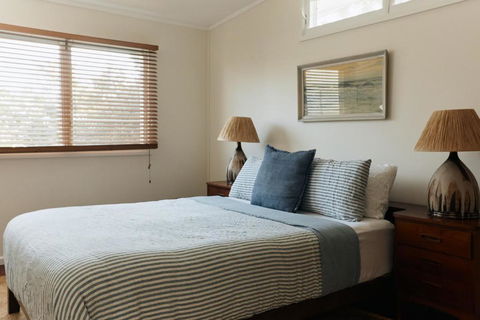 BAY PROPERTIES . The Sailor Shack - Accommodation Australia 3