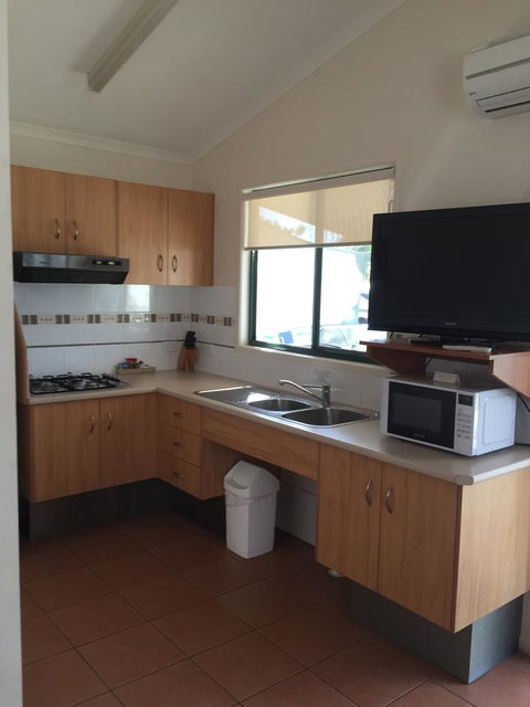 NRMA Bowen Beachfront Holiday Park - Accommodation Australia 24