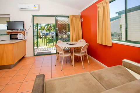 NRMA Bowen Beachfront Holiday Park - Accommodation Australia 21
