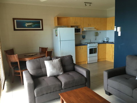 Whitsunday Waterfront Apartments - Accommodation Australia 18