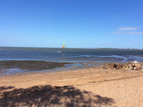 Absolute Waterfront - Australia Shopping 30