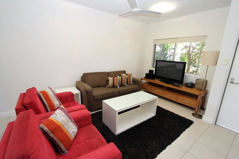 Beachside Apartment 5 - Accommodation Australia 4