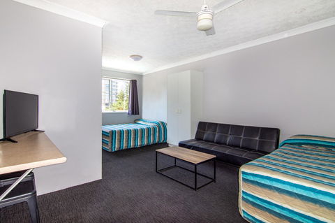 Burleigh Gold Coast Motel - Australia Shopping 17
