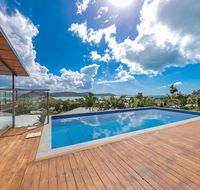 Viewpoint Holiday Home - Cannonvale - Local Tourism
