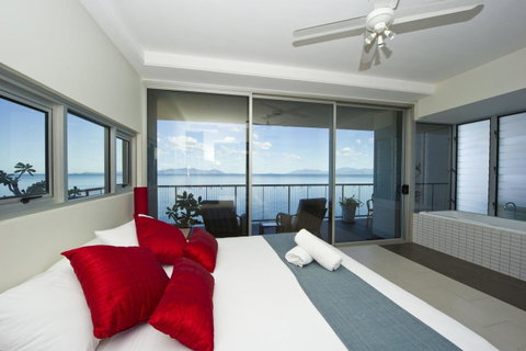 1 Bright Point Apartment 5404 - Accommodation Australia 4