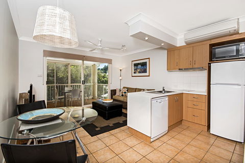Port Douglas Apartments - Adults Only Oasis - Accommodation Australia 37