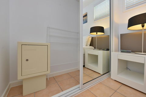 Port Douglas Apartments - Adults Only Oasis - Accommodation Australia 13