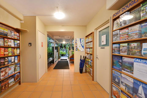 Port Douglas Apartments - Adults Only Oasis - Accommodation Australia 10
