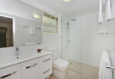 Port Douglas Apartments - Adults Only Oasis - Accommodation Australia 32