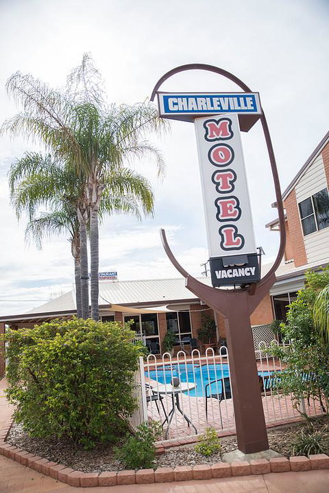 Charleville Motel - Local Tourism 2