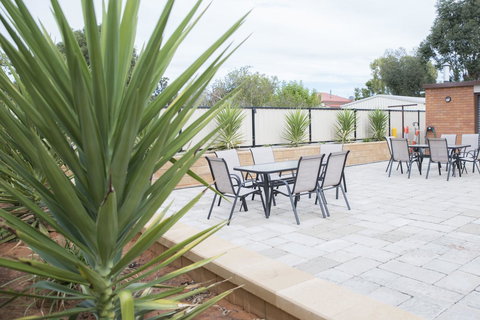 Charleville Motel - Local Tourism 22