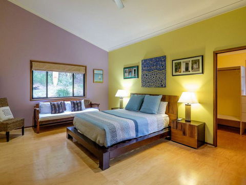 Five Bimba (Tractor House) - Accommodation Australia 7