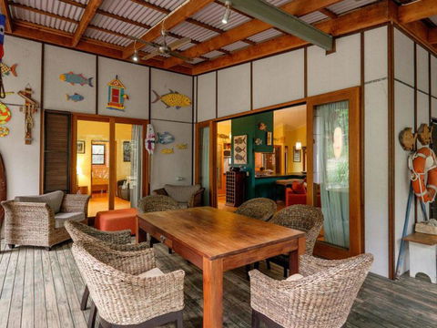 Five Bimba (Tractor House) - Accommodation Australia 17