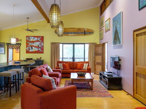 Five Bimba (Tractor House) - Accommodation Australia 2