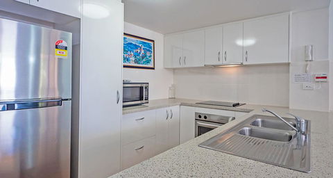 Burleigh On The Beach - Accommodation Australia 25