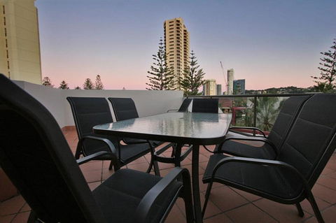 Burleigh On The Beach - Accommodation Australia 29
