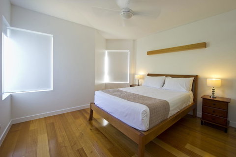 Maggies Beachfront Apartment 13 - Accommodation Australia 12