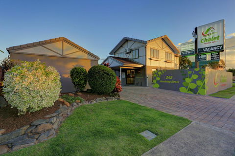 Chalet Motor Inn - Accommodation Australia 5
