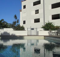 Edge Apartments Cairns - Bed n Breakfasts