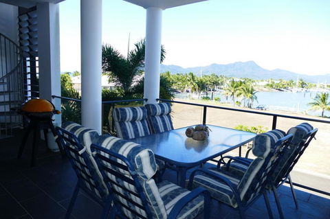 Hinchinbrook Holiday Apartments - Accommodation Australia 8