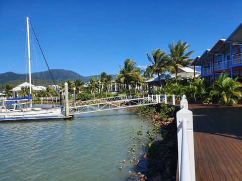 Hinchinbrook Holiday Apartments - Accommodation Australia 33