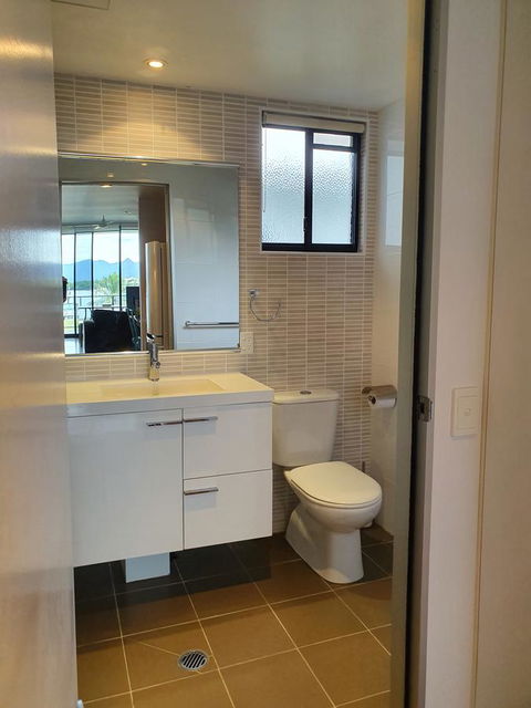 Hinchinbrook Holiday Apartments - Accommodation Australia 19