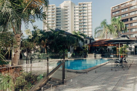 Burleigh Palms Holiday Apartments - Australia Shopping 26