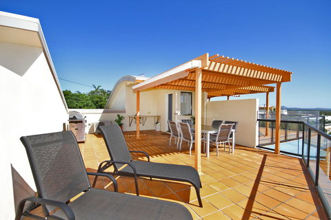 Unit 8 Bronte Of Coolum - Australia Shopping 8