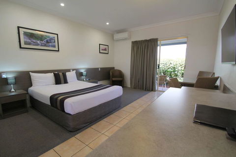 Midlander Motor Inn - Australia Shopping 9