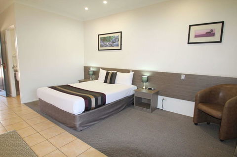 Midlander Motor Inn - Australia Shopping 13
