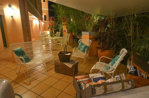 Martinique On Macrossan - Accommodation Australia 24