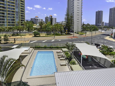 Surf 150 - Accommodation Australia 12