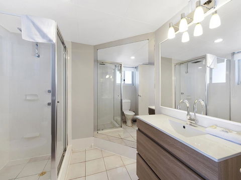 Surf 150 - Accommodation Australia 35