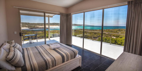 Hanson Bay Cabins - Australia Shopping 9