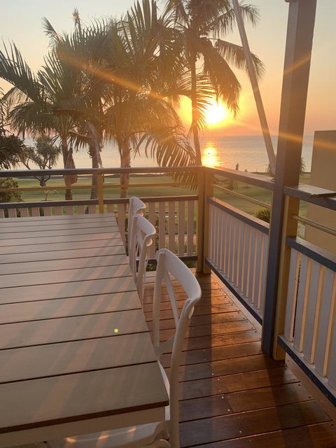 Beach Front Villa At Tangalooma - Australia Shopping 1