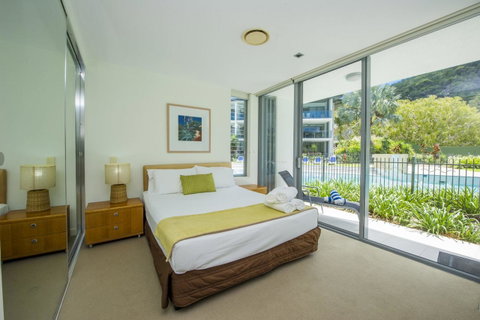 Blue On Blue Apartment 1011 - Accommodation Australia 7