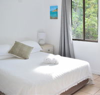 1 min. Walk To Beach Horeseshoe Bay Holiday Units - Accommodation Australia