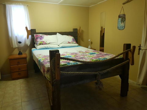 Arcadia Beach Guest House And Car Hire - Accommodation Australia 34