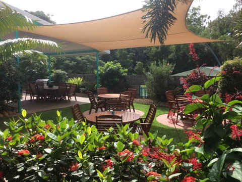 Tropical Palms Resort & 4WD Hire - Accommodation Australia 23