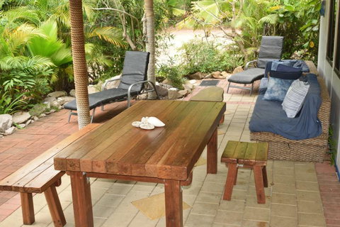 Horseshoe Bay Holiday Unit - Accommodation Australia 0