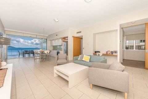 1 Bright Point Apartment 5101 - Accommodation Australia 2