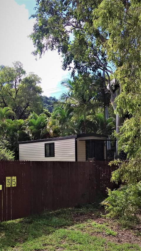 The Mini Manor On Mandalay - Accommodation Australia 4